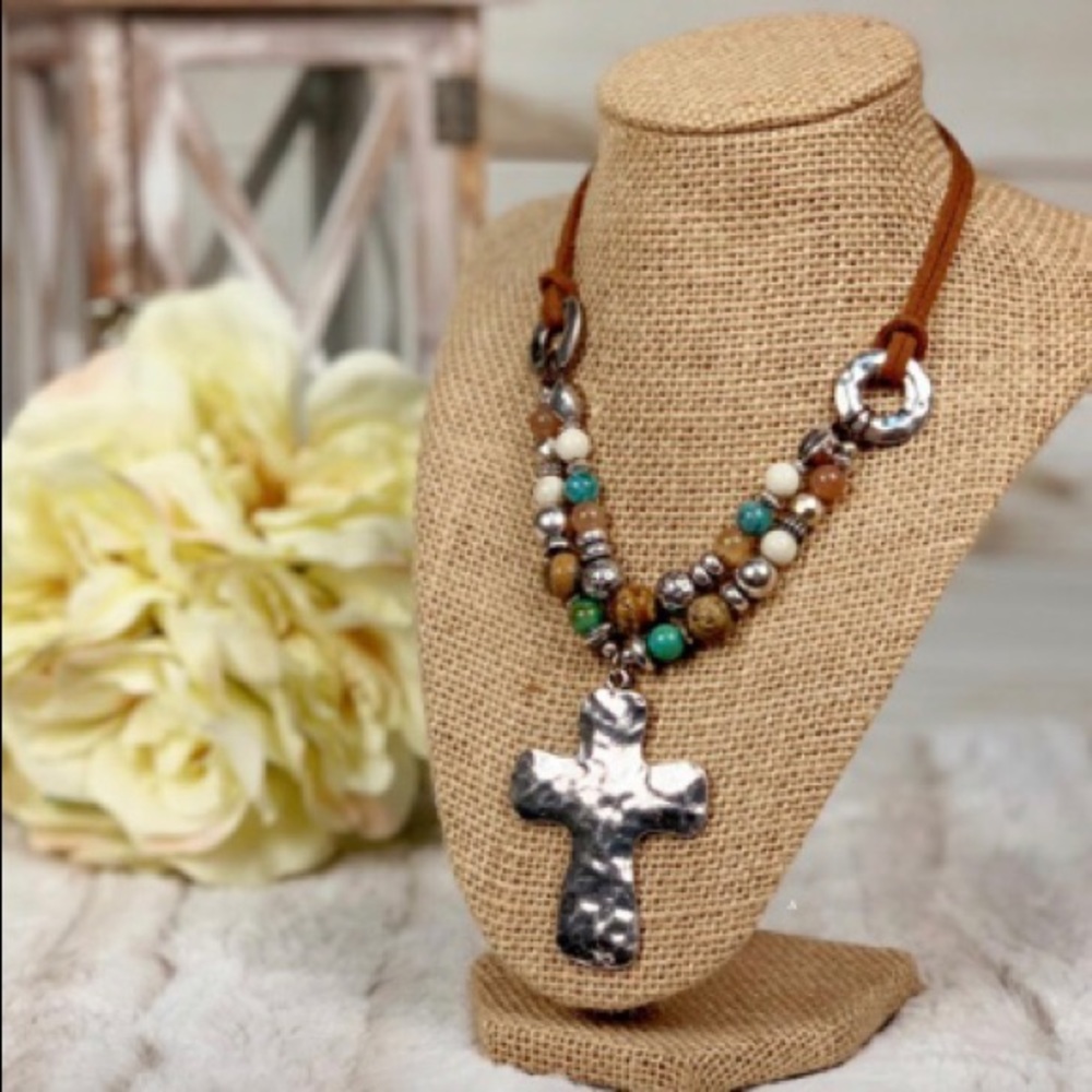 SANCTUARY GIRL - Hammered cross necklace